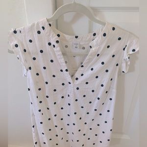 Women’s polka dot top size small